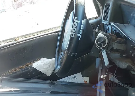 1998 Jeep Grand Cherokee Laredo из США, поврежденный, VIN 1J4GZ58S8WC124199